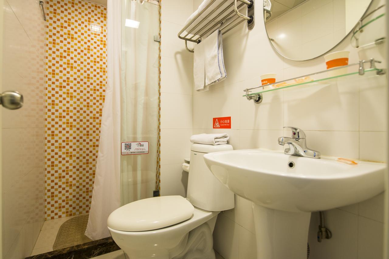 Home Inn Chongqing Nanping Pedestrian Street Exterior photo
