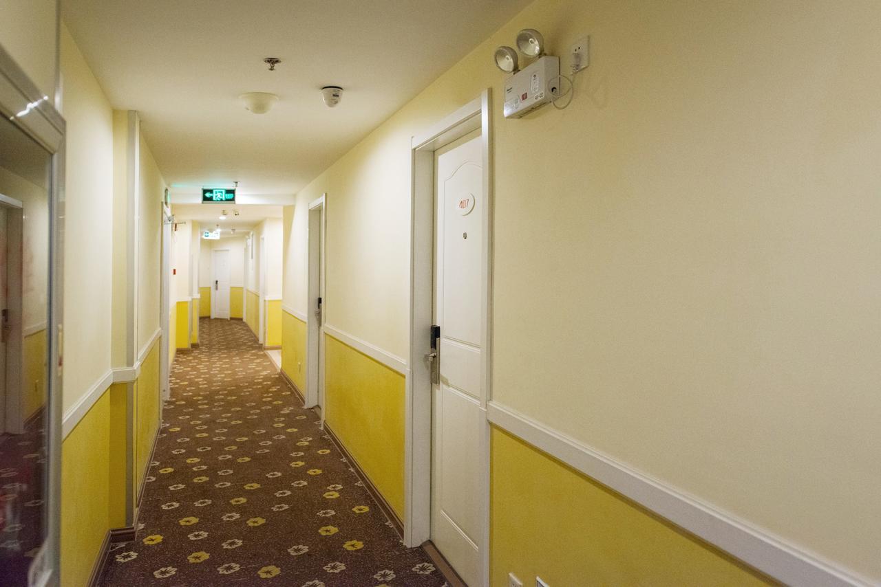 Home Inn Chongqing Nanping Pedestrian Street Exterior photo